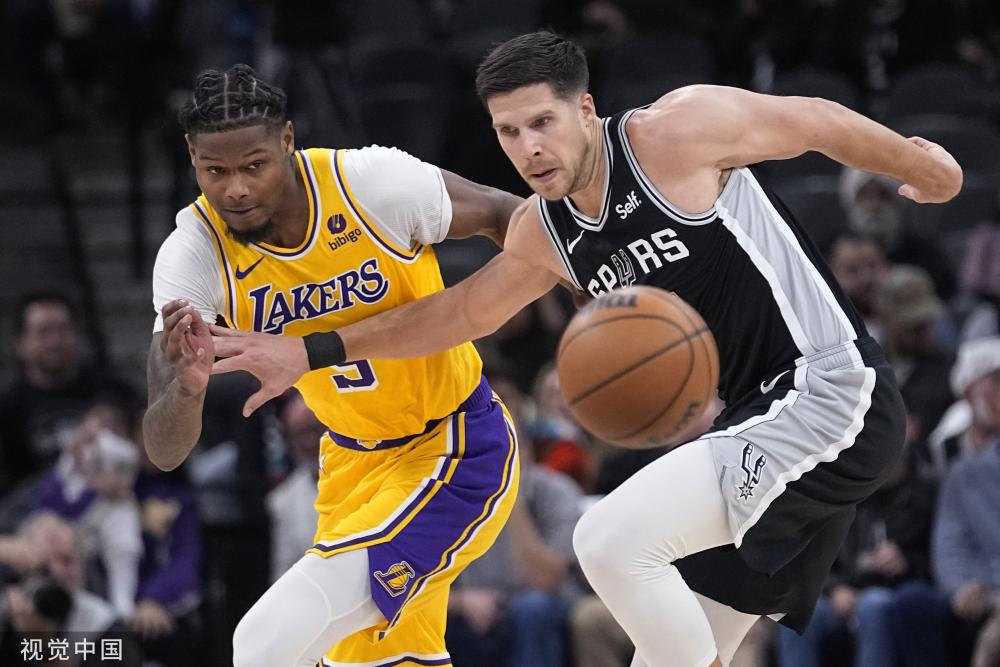 尤其在看到 尤其在看到