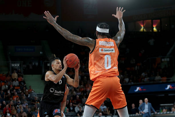 非首次出现 非首次出现