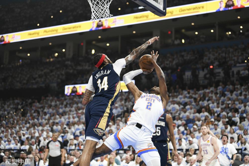 时刻挺身而 时刻挺身而